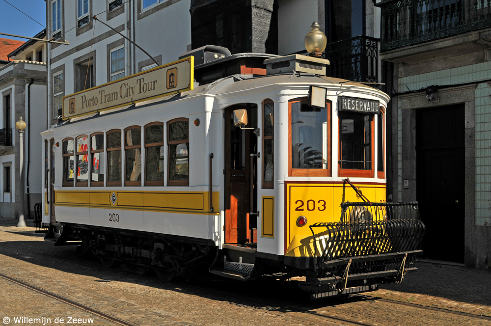 Portugal Porto travel guide tram